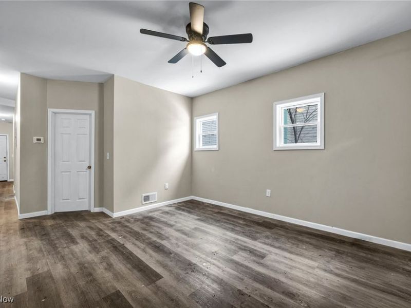 896 E 143rd Street, Cleveland, OH 44110 Photo 19