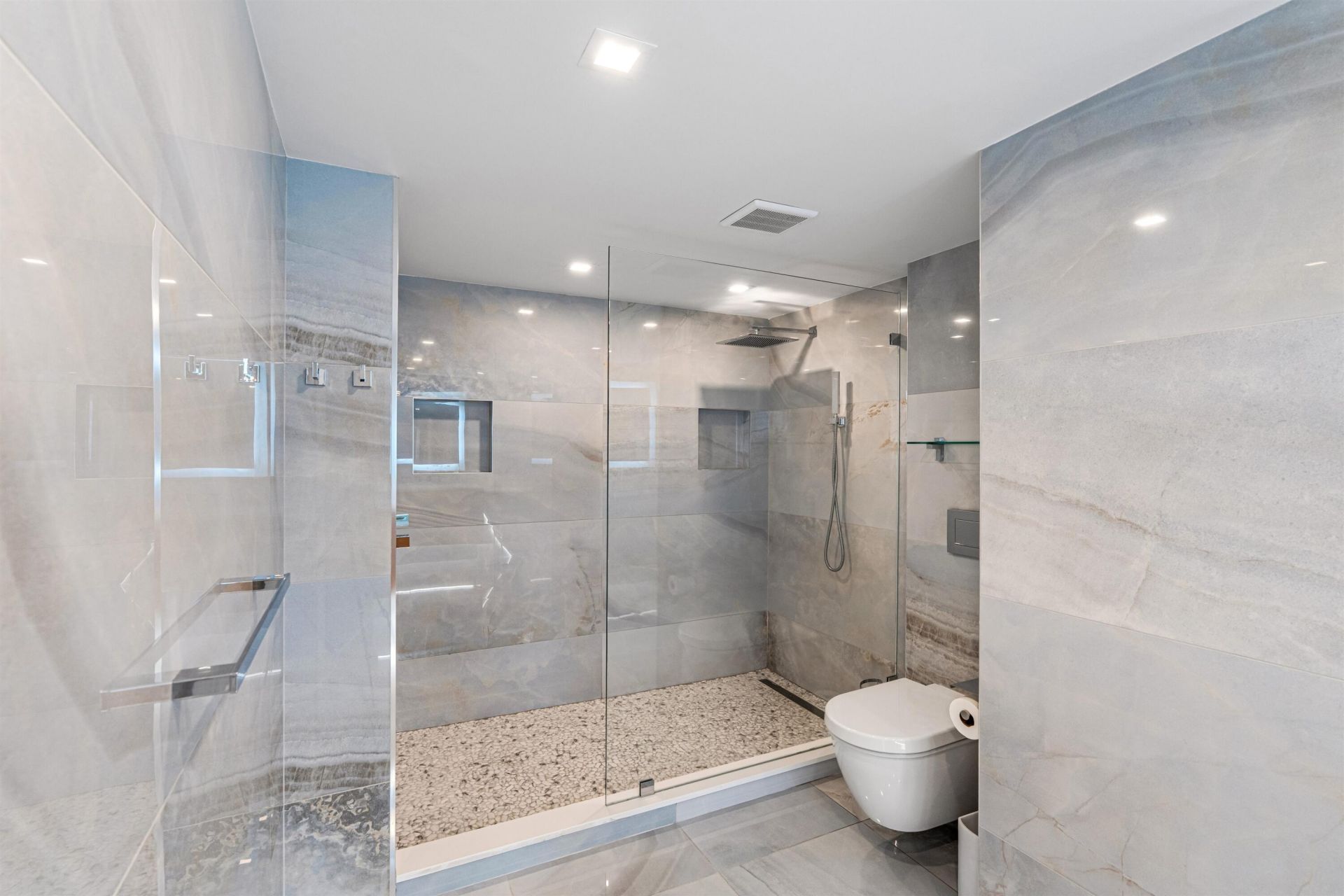 2600 S Ocean Boulevard, Unit 19-E, Boca Raton, FL 33432 Photo