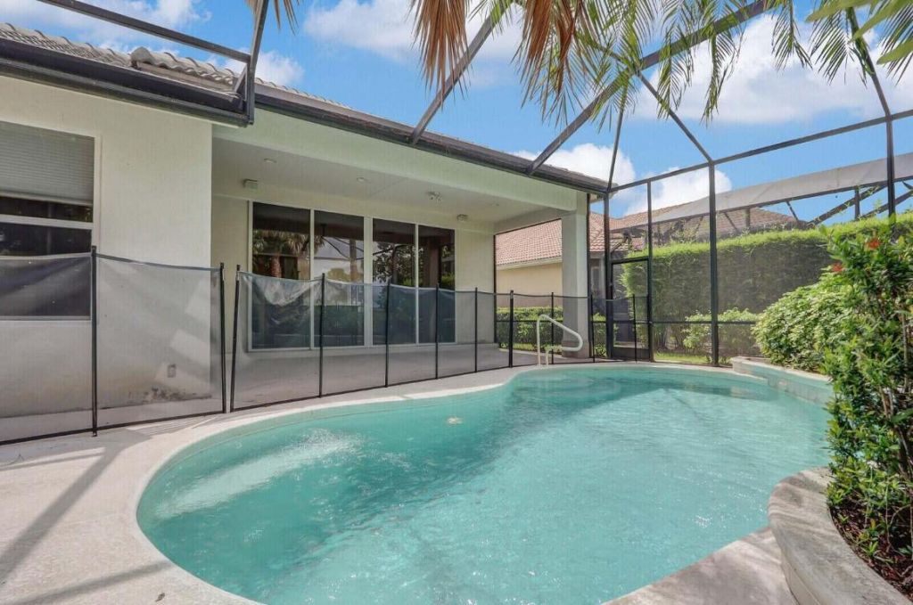 8829 First Tee Road, Port Saint Lucie, FL 34986 Photo