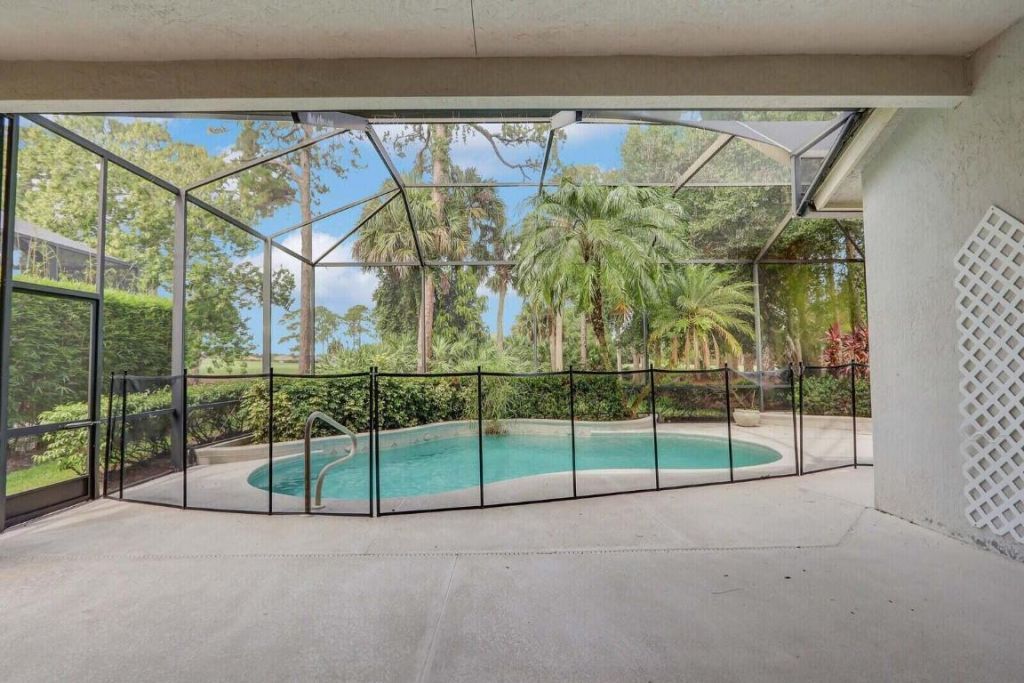 8829 First Tee Road, Port Saint Lucie, FL 34986 Photo