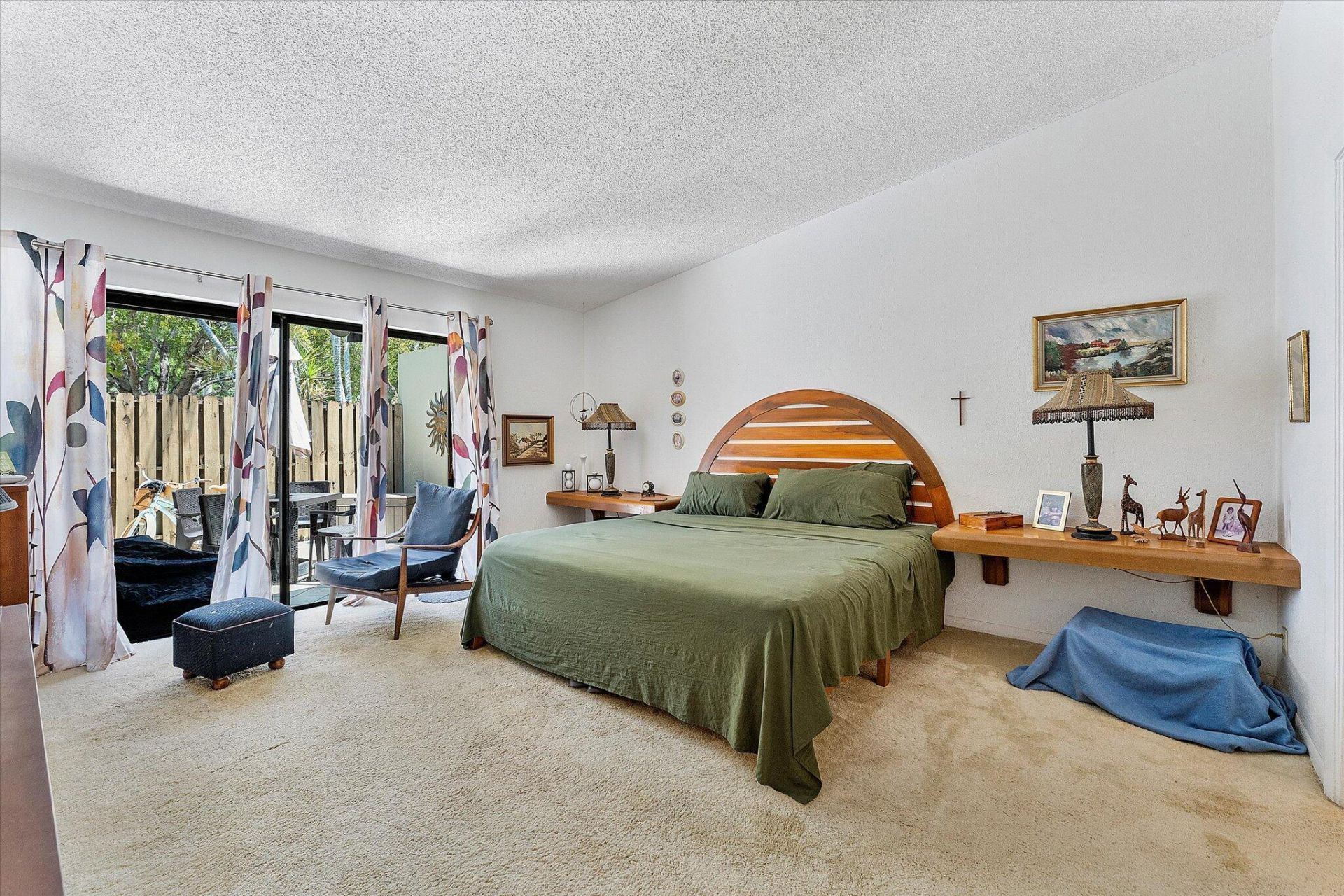 11 Meadows Drive, Boynton Beach, FL 33436 Photo