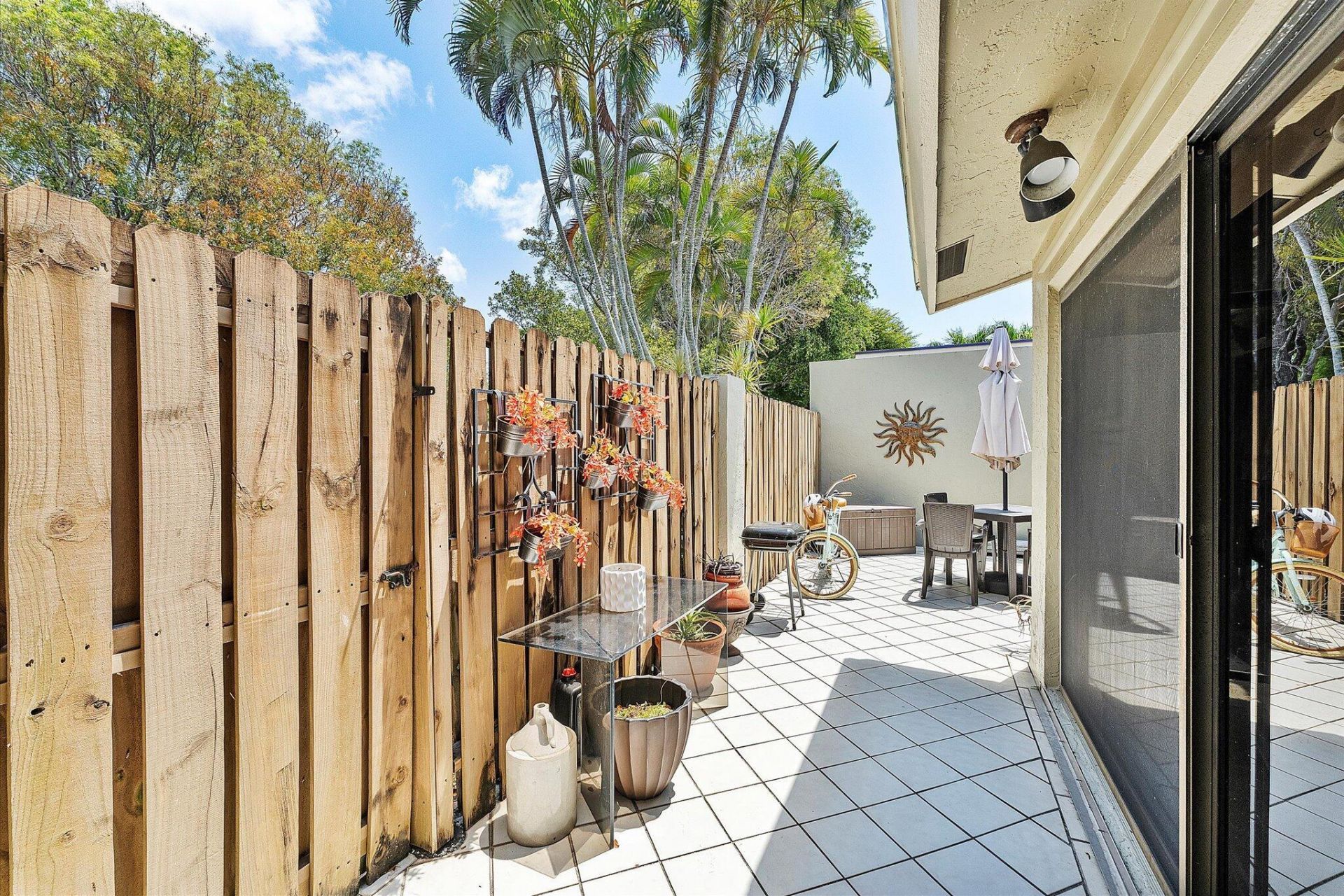 11 Meadows Drive, Boynton Beach, FL 33436 Photo