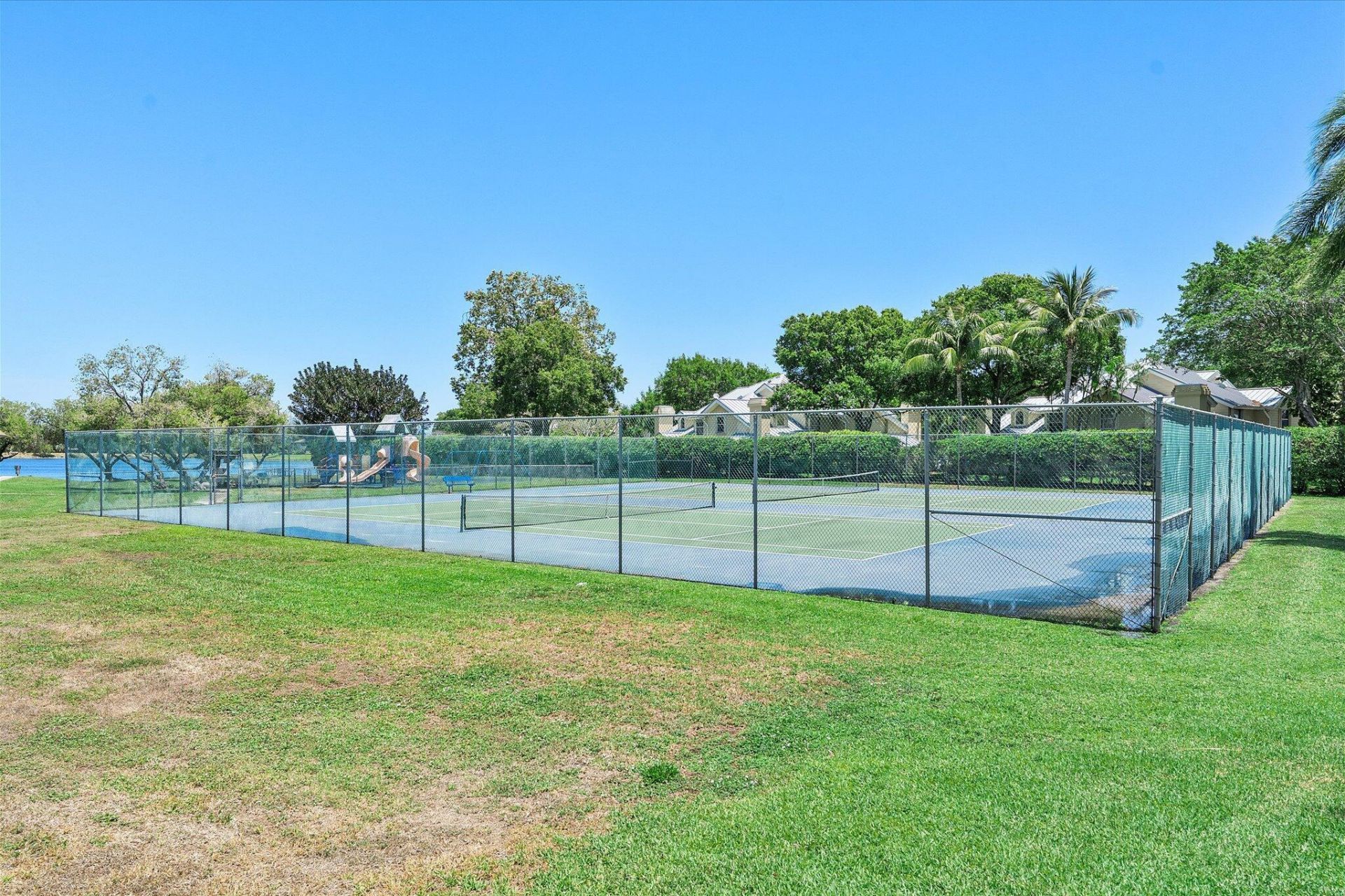 11 Meadows Drive, Boynton Beach, FL 33436 Photo