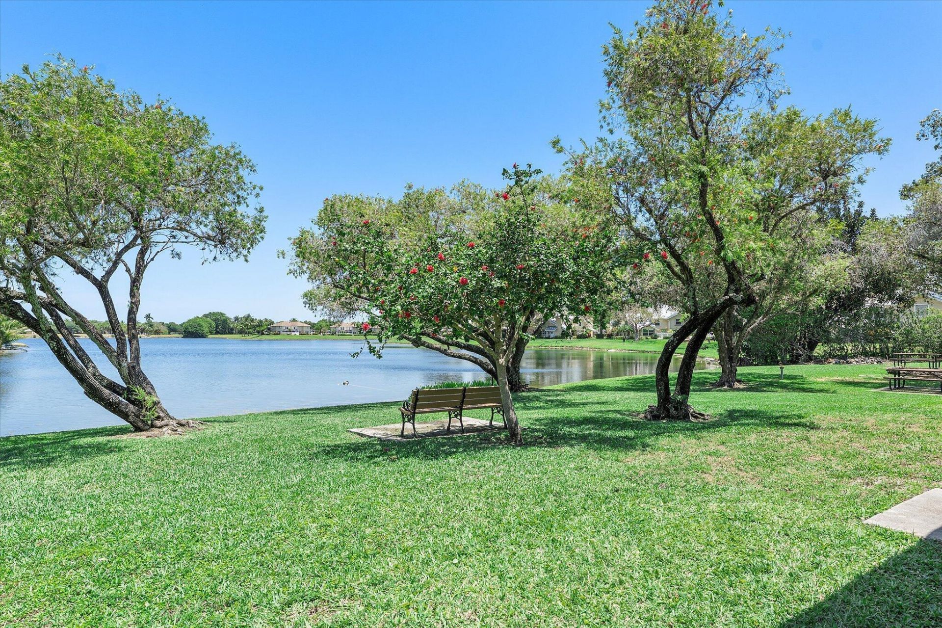 11 Meadows Drive, Boynton Beach, FL 33436 Photo