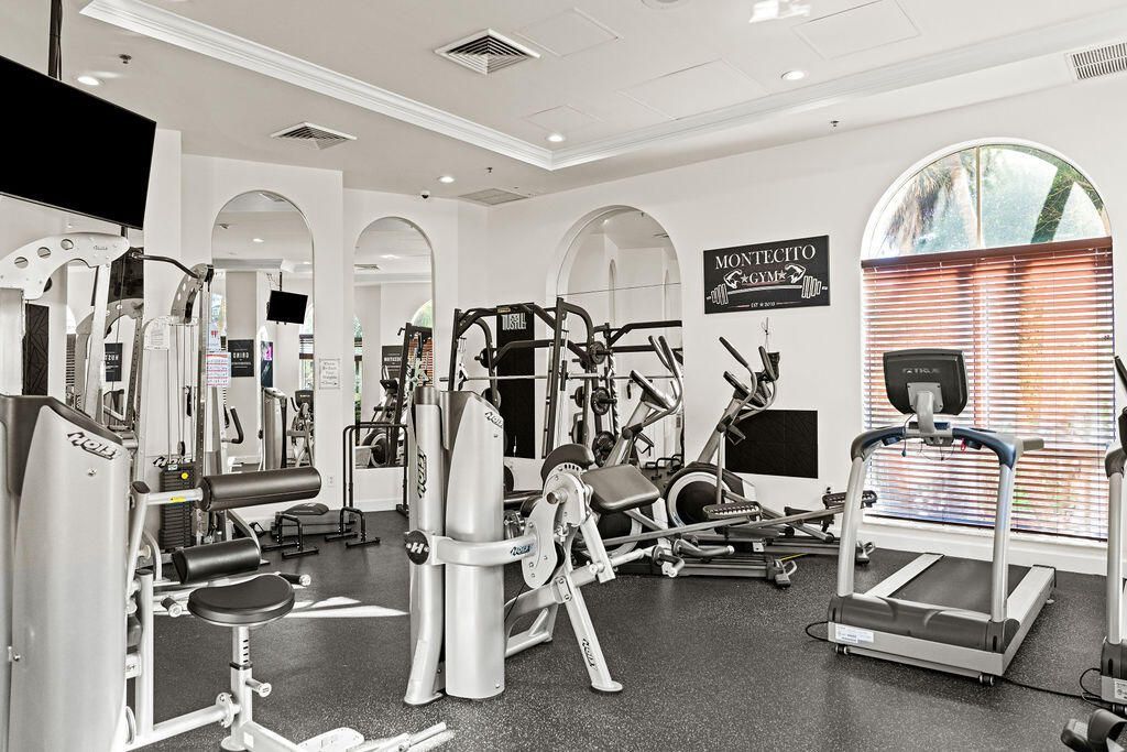 616 Clearwater Park Road, Unit 1110, West Palm Beach, FL 33401 Photo