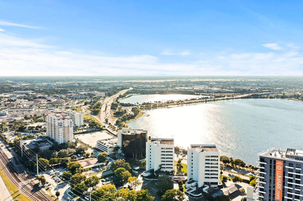 616 Clearwater Park Road, Unit 1110, West Palm Beach, FL 33401 Photo