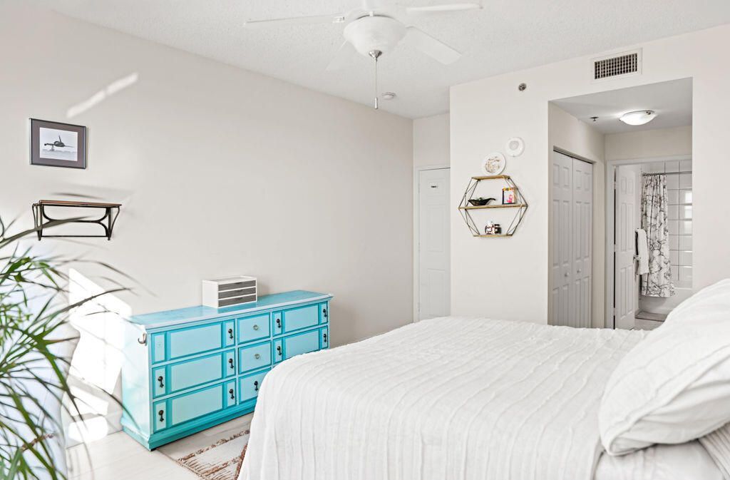 616 Clearwater Park Road, Unit 1110, West Palm Beach, FL 33401 Photo