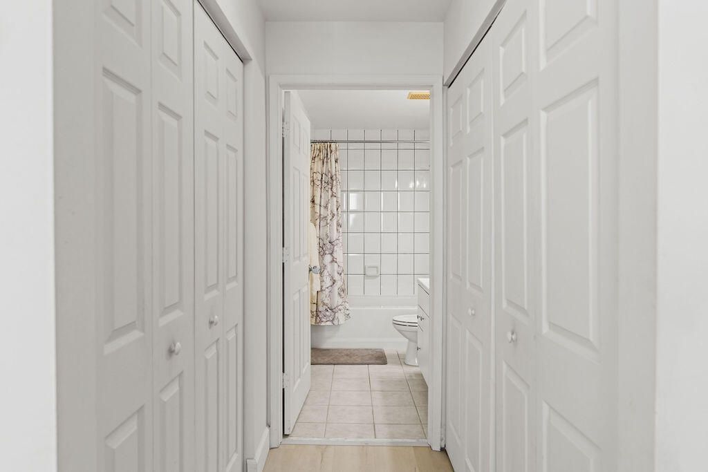 616 Clearwater Park Road, Unit 1110, West Palm Beach, FL 33401 Photo