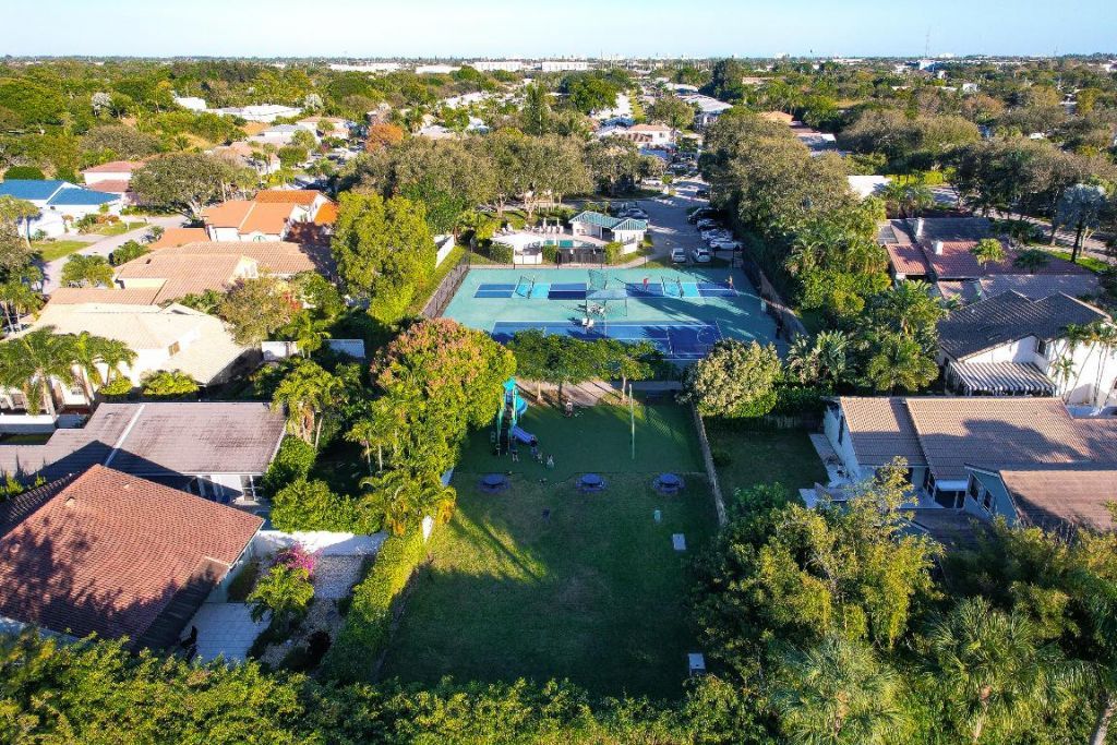 4143 NW 2nd Lane, Delray Beach, FL 33445 Photo