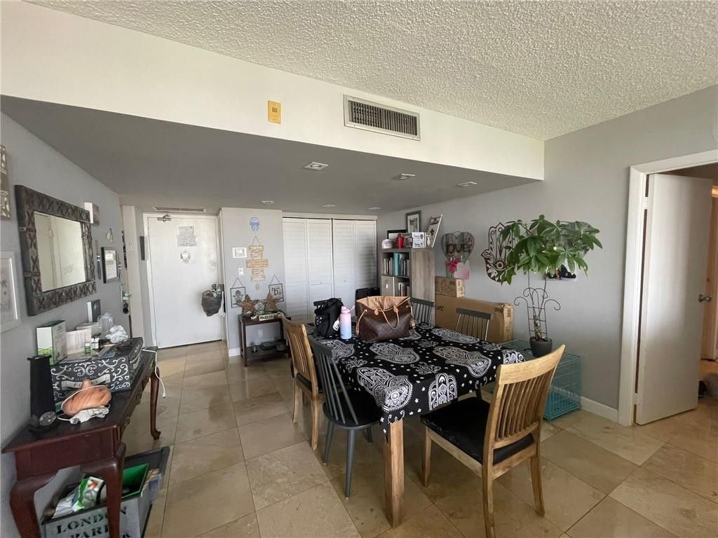20301 W Country Club Drive, Unit 1222, Aventura, FL 33180 Photo