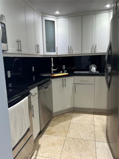 20301 W Country Club Drive, Unit 1222, Aventura, FL 33180 Photo