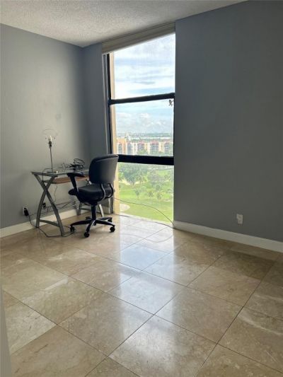 20301 W Country Club Drive, Unit 1222, Aventura, FL 33180 Photo