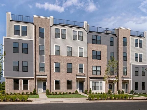 TBB CLOONGEE TERRACE, Unit ROSSLYN, DULLES, VA 20166