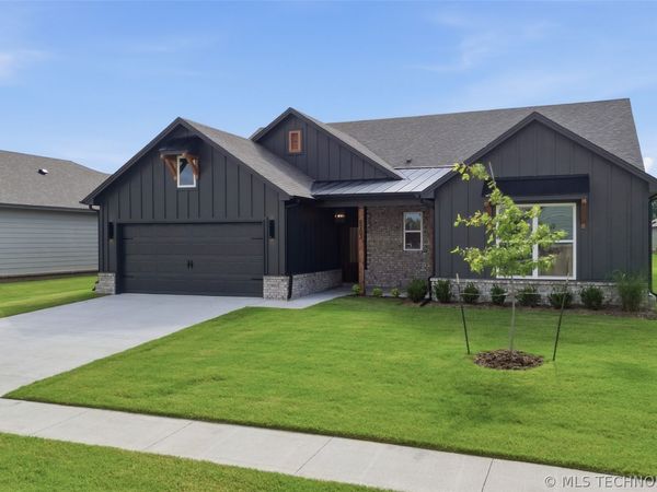 6703 S Aster Avenue, Broken Arrow, OK 74011