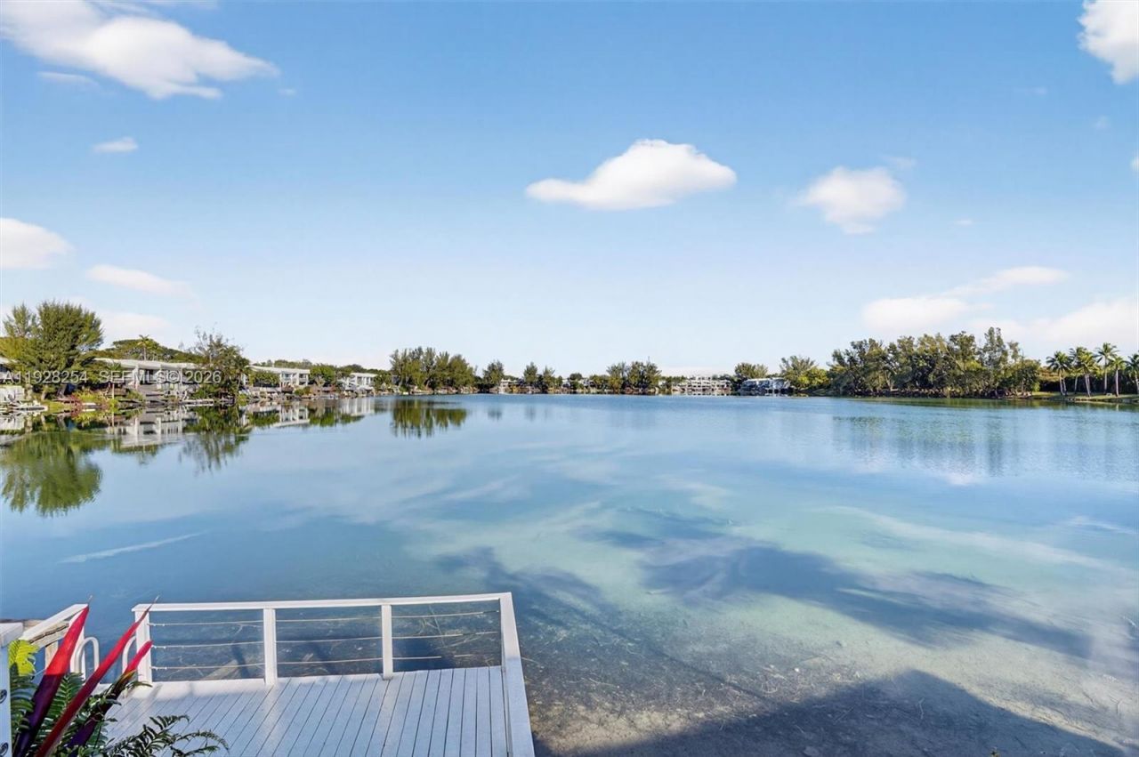 7043 SW 53rd Ln, Miami, FL 33155 Photo