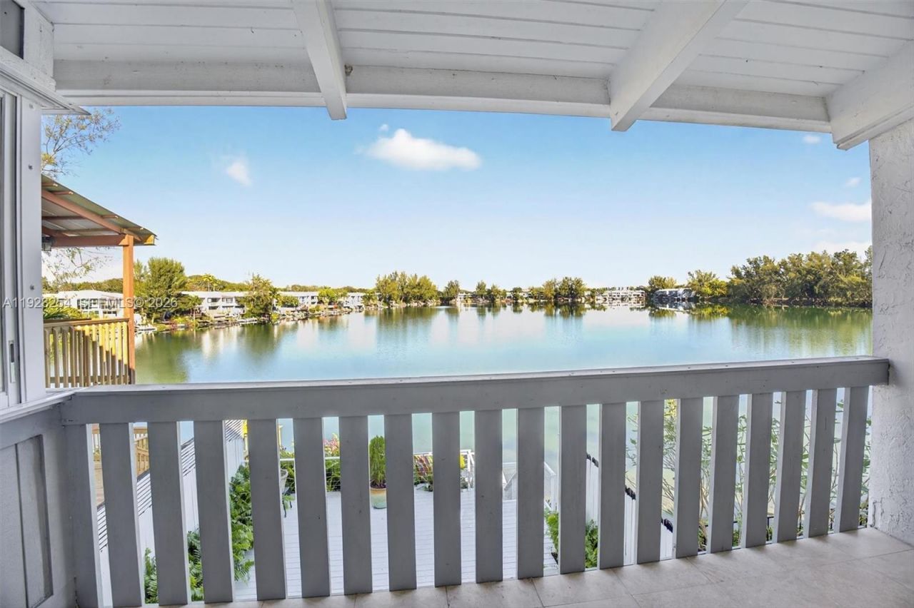 7043 SW 53rd Ln, Miami, FL 33155 Photo