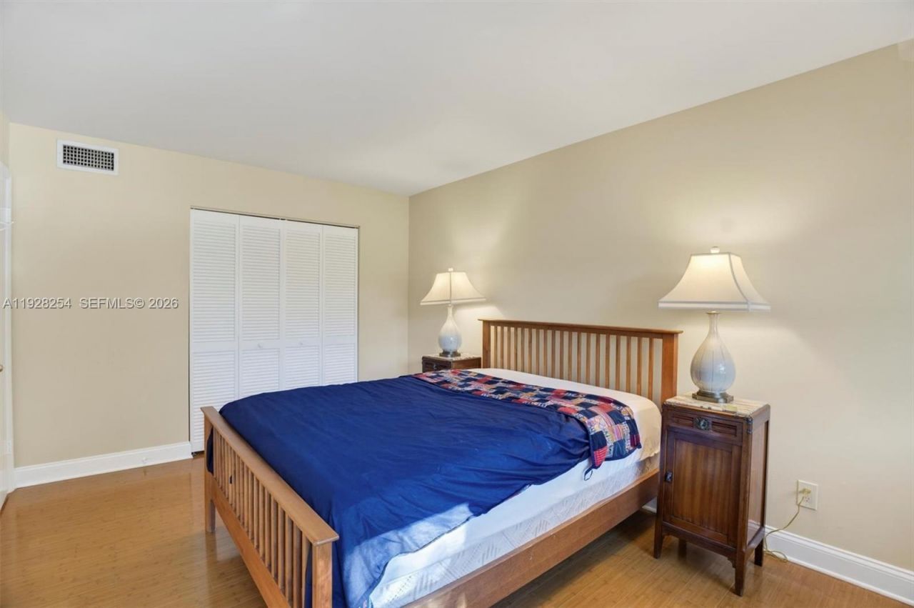 7043 SW 53rd Ln, Miami, FL 33155 Photo