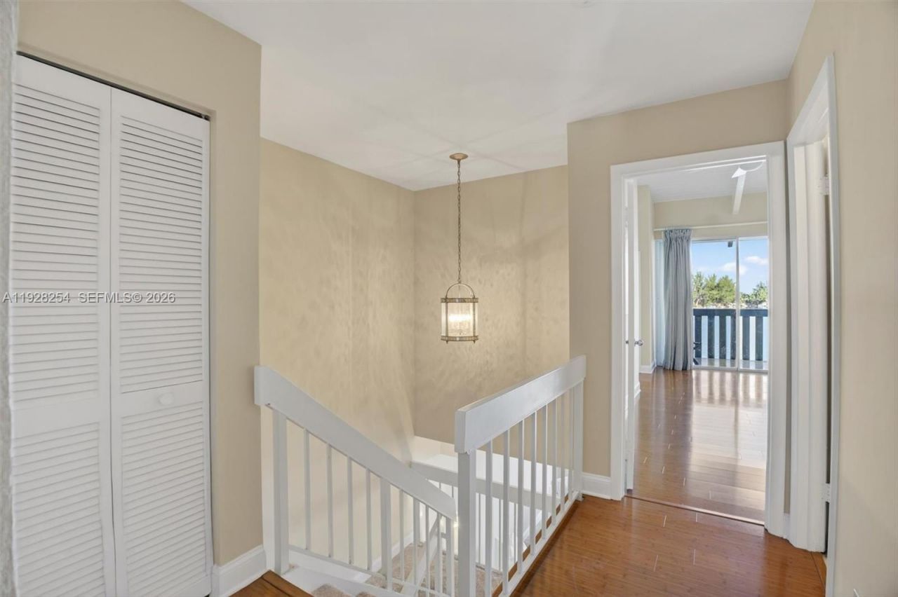 7043 SW 53rd Ln, Miami, FL 33155 Photo