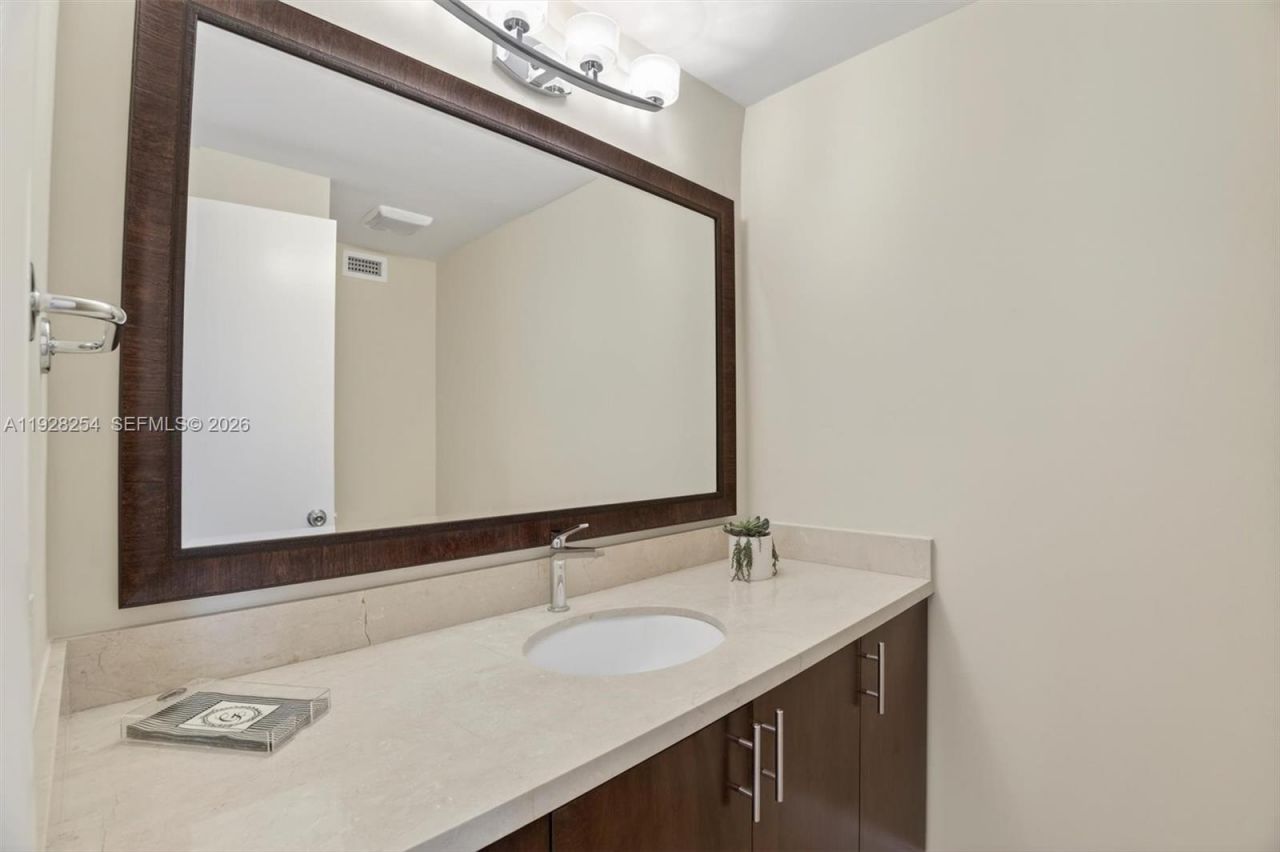 7043 SW 53rd Ln, Miami, FL 33155 Photo