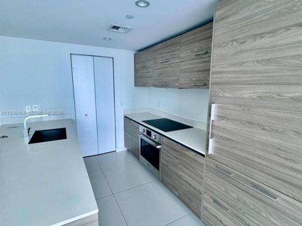 1300 S Miami Ave, Unit 1604, Miami, FL 33130
