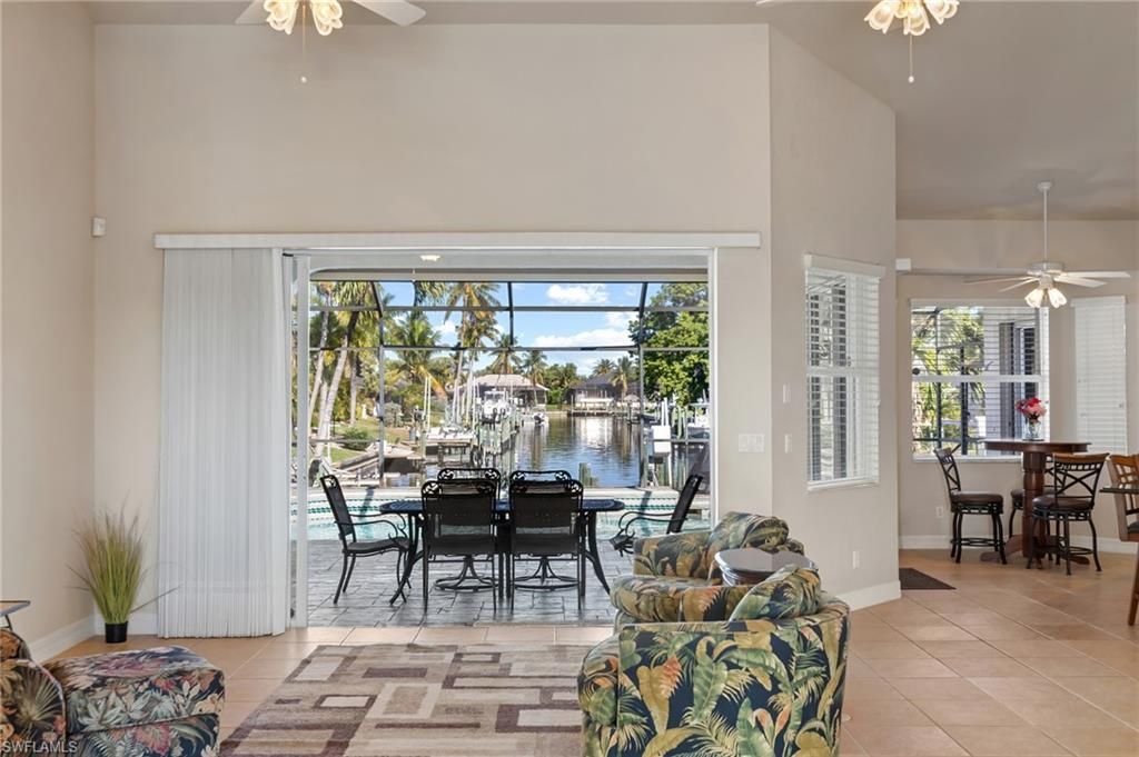 1935 SE 26th St, Cape Coral, FL 33904 Photo