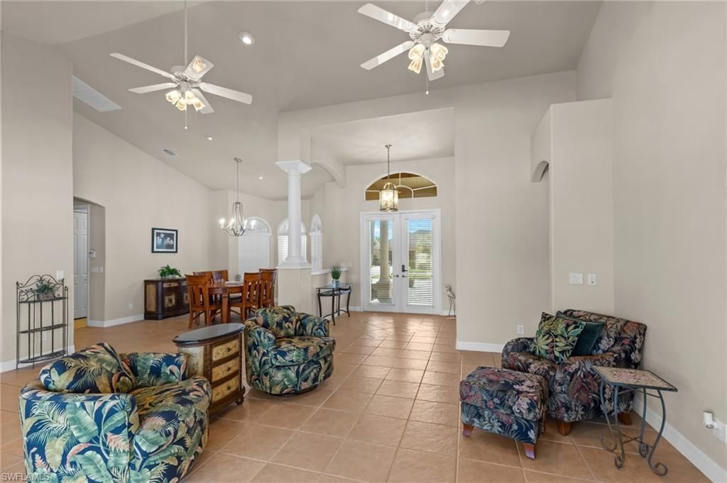 1935 SE 26th St, Cape Coral, FL 33904 Photo