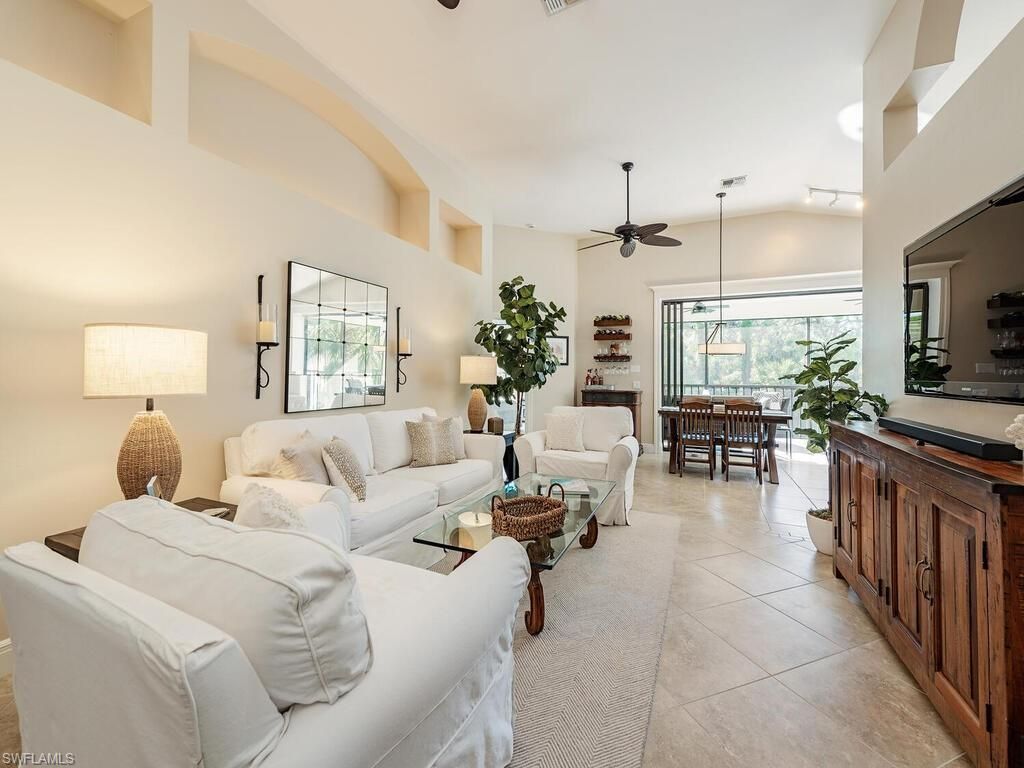 27031 Oakwood Lake Dr, Unit 202, Bonita Springs, FL 34134 Photo