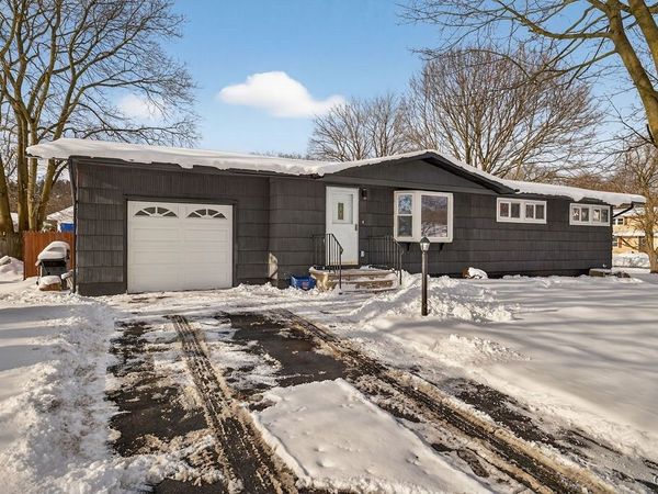 119 Gulino Avenue, Camillus, NY 13031