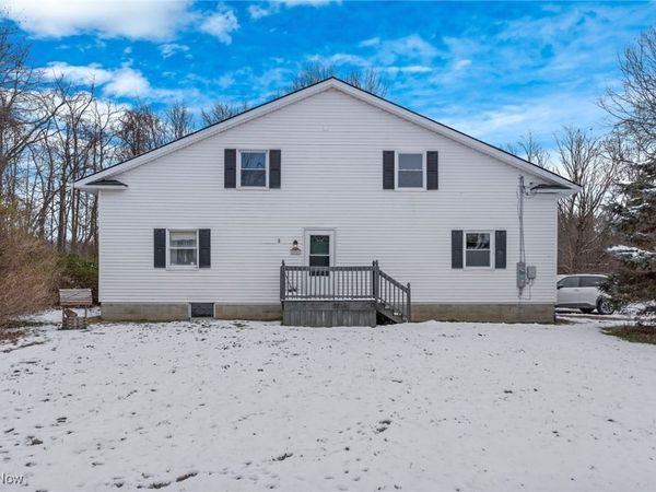 2508 Applegate Road, Youngstown, OH 44505