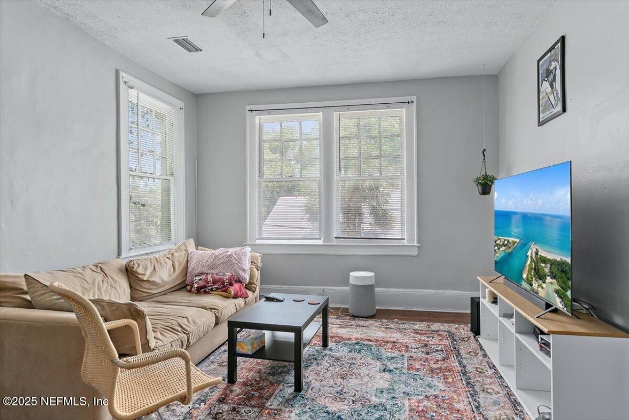 1402 James Street, Jacksonville, FL 32205 Photo