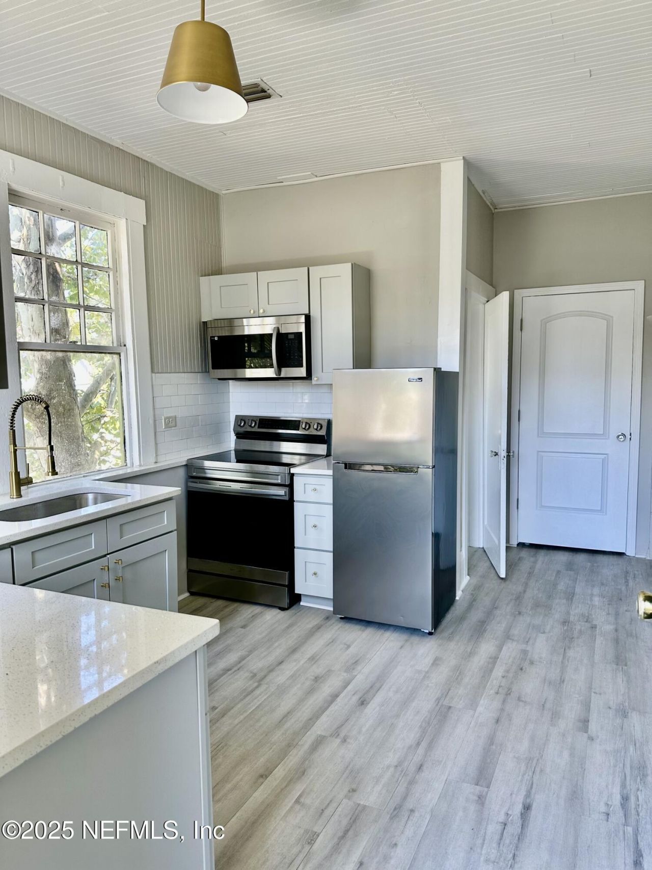 1402 James Street, Jacksonville, FL 32205 Photo
