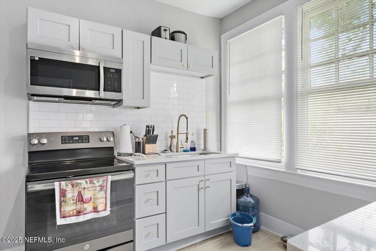 1402 James Street, Jacksonville, FL 32205 Photo