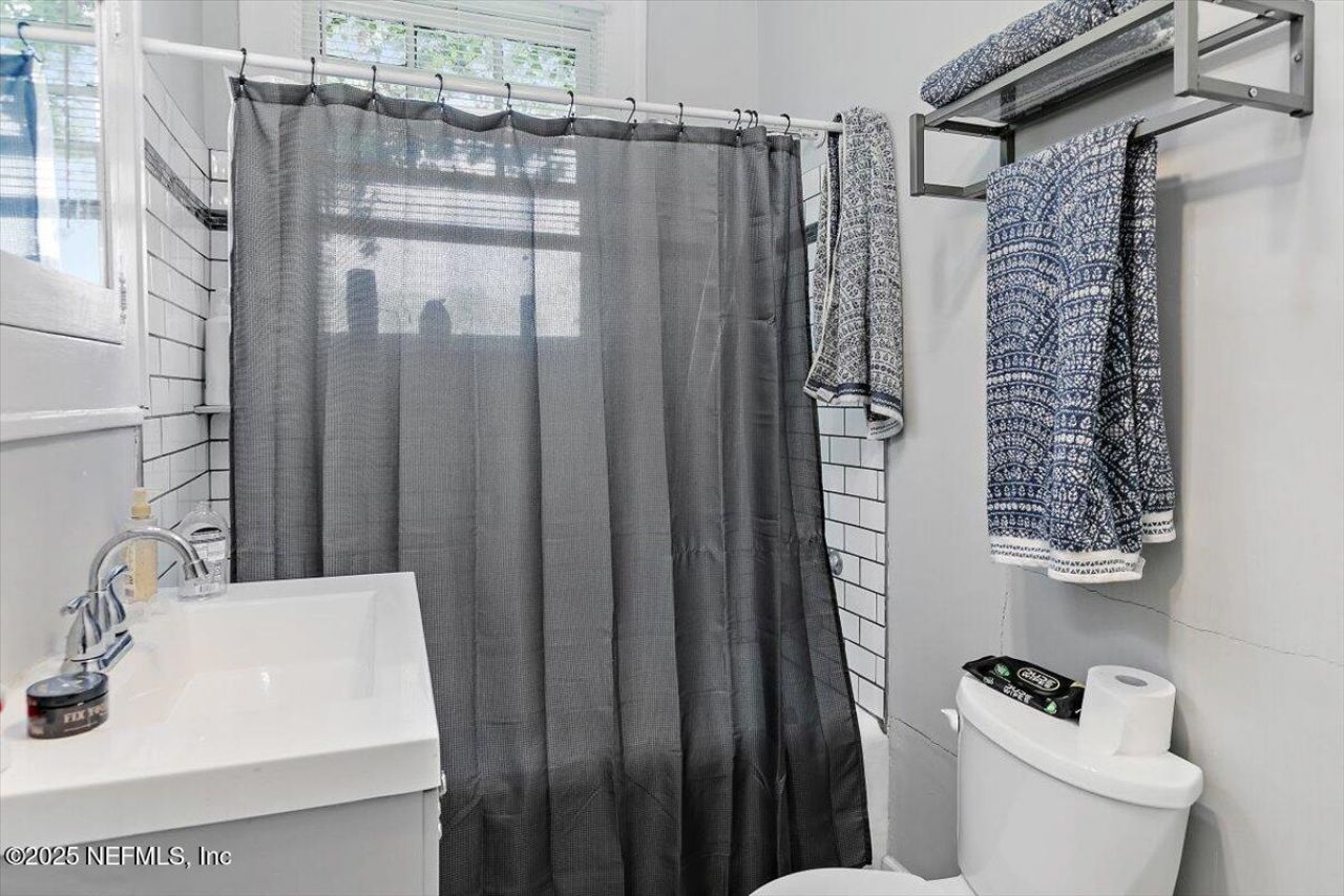 1402 James Street, Jacksonville, FL 32205 Photo