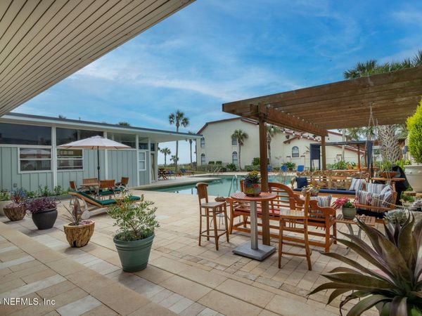 2337 SEMINOLE Road, Unit C, Atlantic Beach, FL 32233