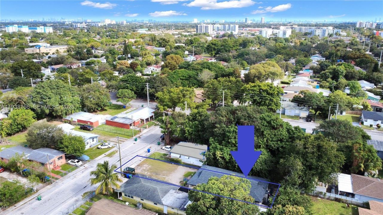 1126 NW 58th Ter, Miami, FL 33127 Photo