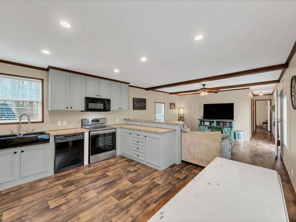 6126 Calvin Potts Rd, Primm Springs, TN 38476