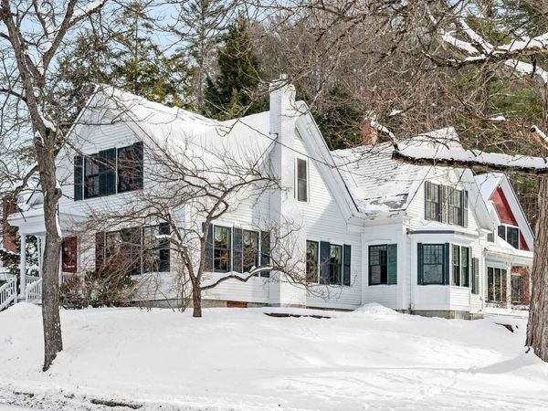 27 Loomis Street, Montpelier, VT 05602