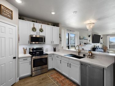 1360 Castlegar Lane, Fort Worth, TX 76247
