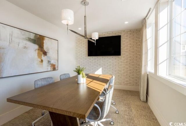 8840 Henry Rd. Photo 19