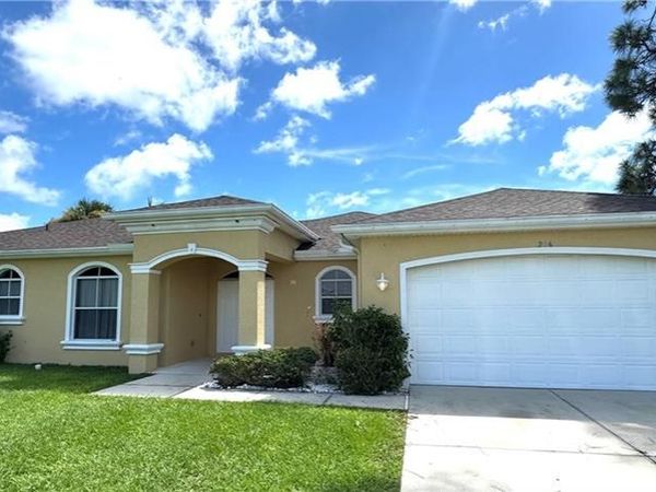 286 Justene CIR , LEHIGH ACRES, FL 33936
