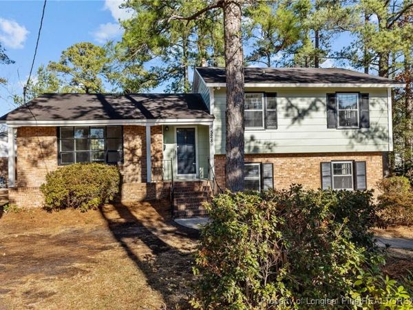 528 Waterbury Drive, Fayetteville, NC 28311