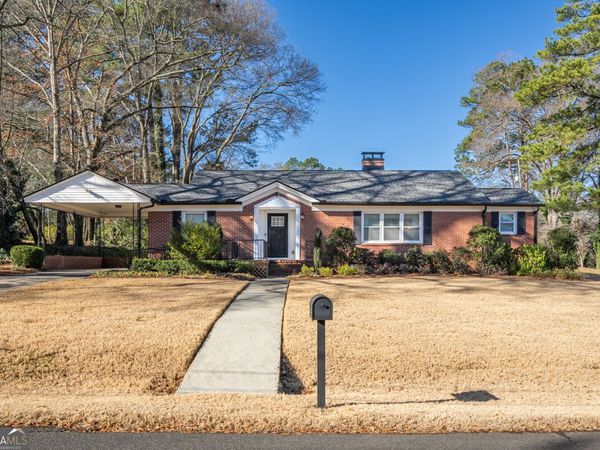 211 Sunset Drive SE, Lindale, GA 30147