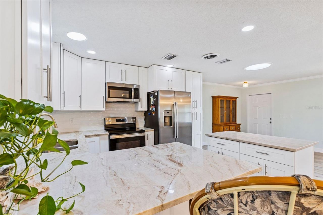 1855 Pine Tree Drive, Edgewater, FL 32141 Photo