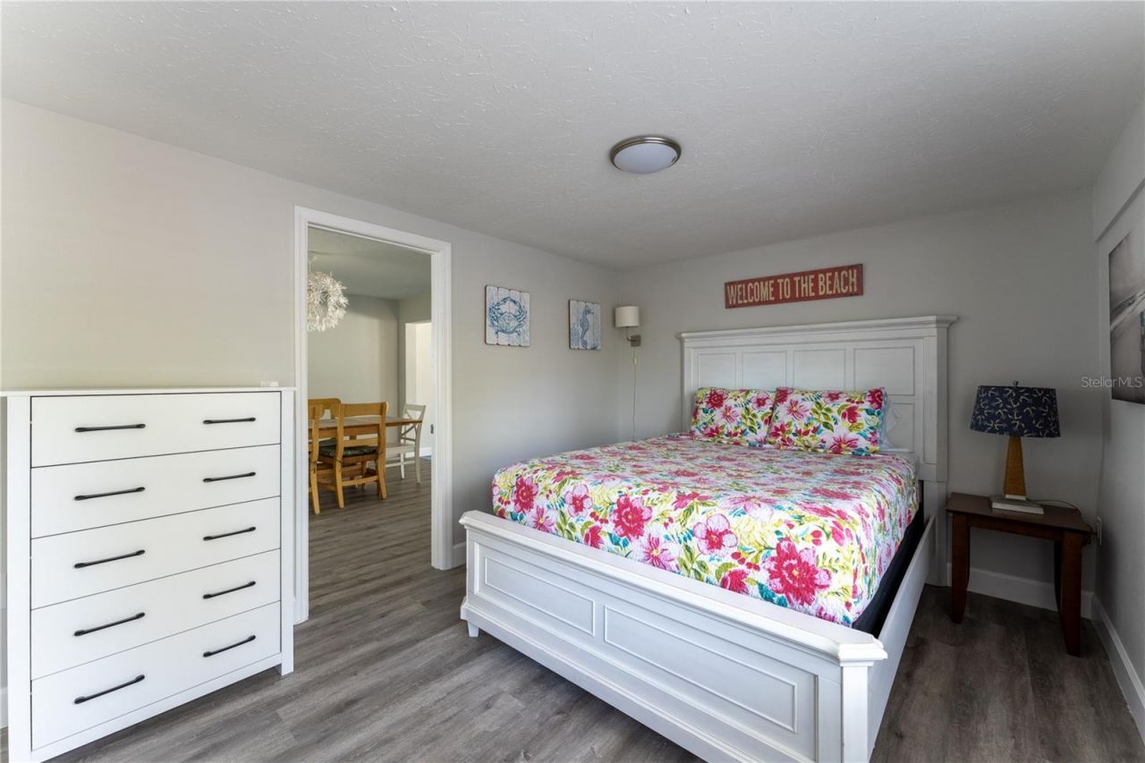 604 Avenida De Mayo, Sarasota, FL 34242 Photo