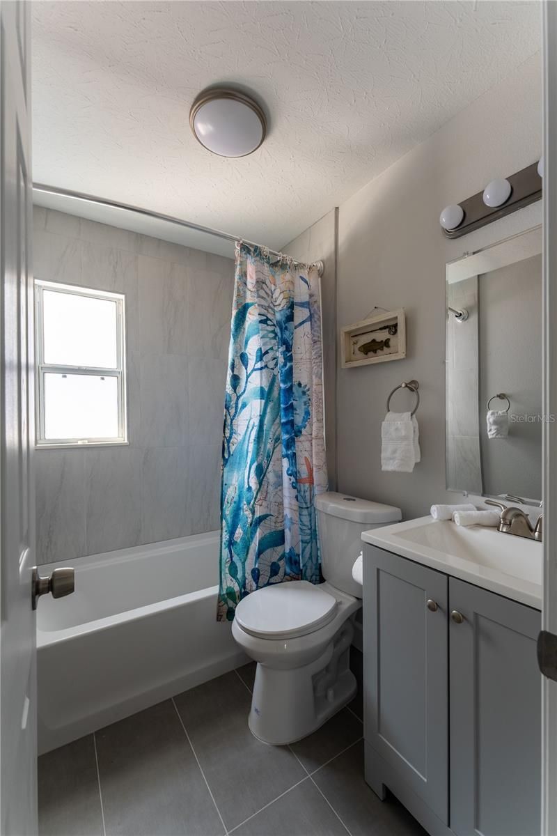 604 Avenida De Mayo, Sarasota, FL 34242 Photo