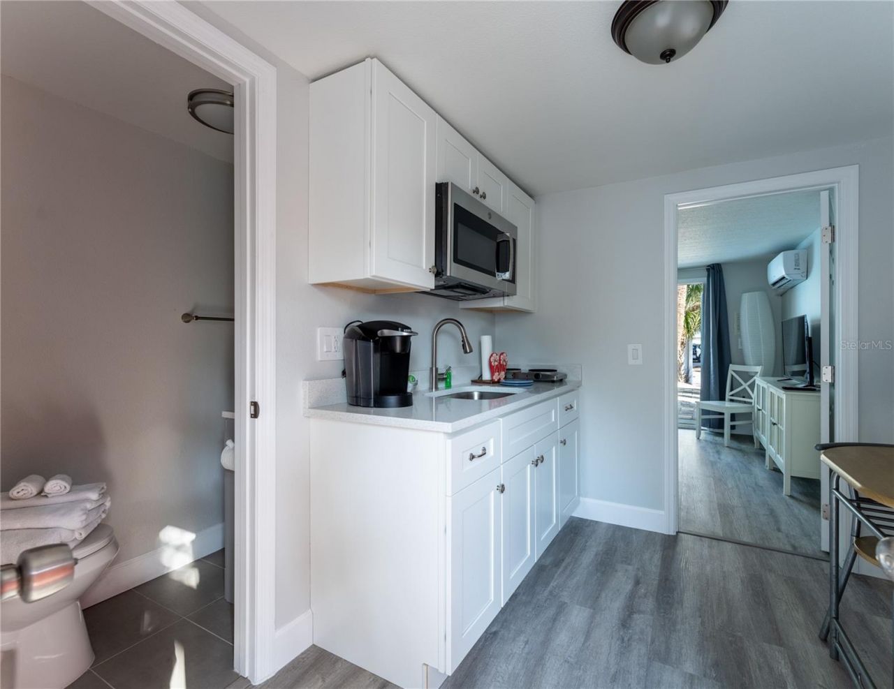 604 Avenida De Mayo, Sarasota, FL 34242 Photo