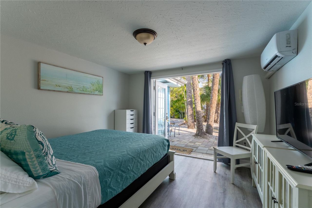 604 Avenida De Mayo, Sarasota, FL 34242 Photo