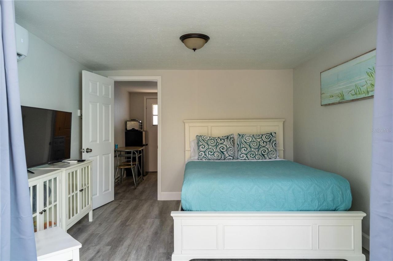 604 Avenida De Mayo, Sarasota, FL 34242 Photo