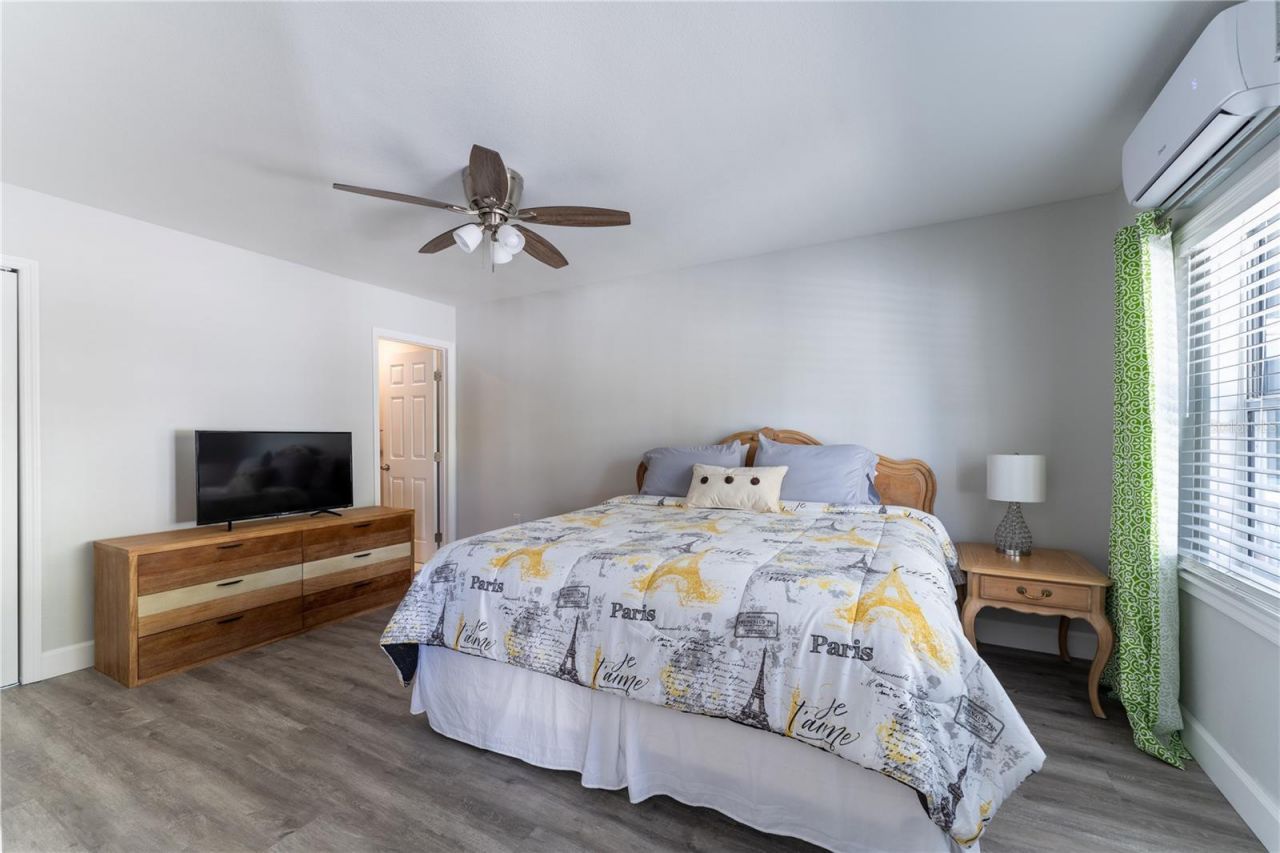 604 Avenida De Mayo, Sarasota, FL 34242 Photo