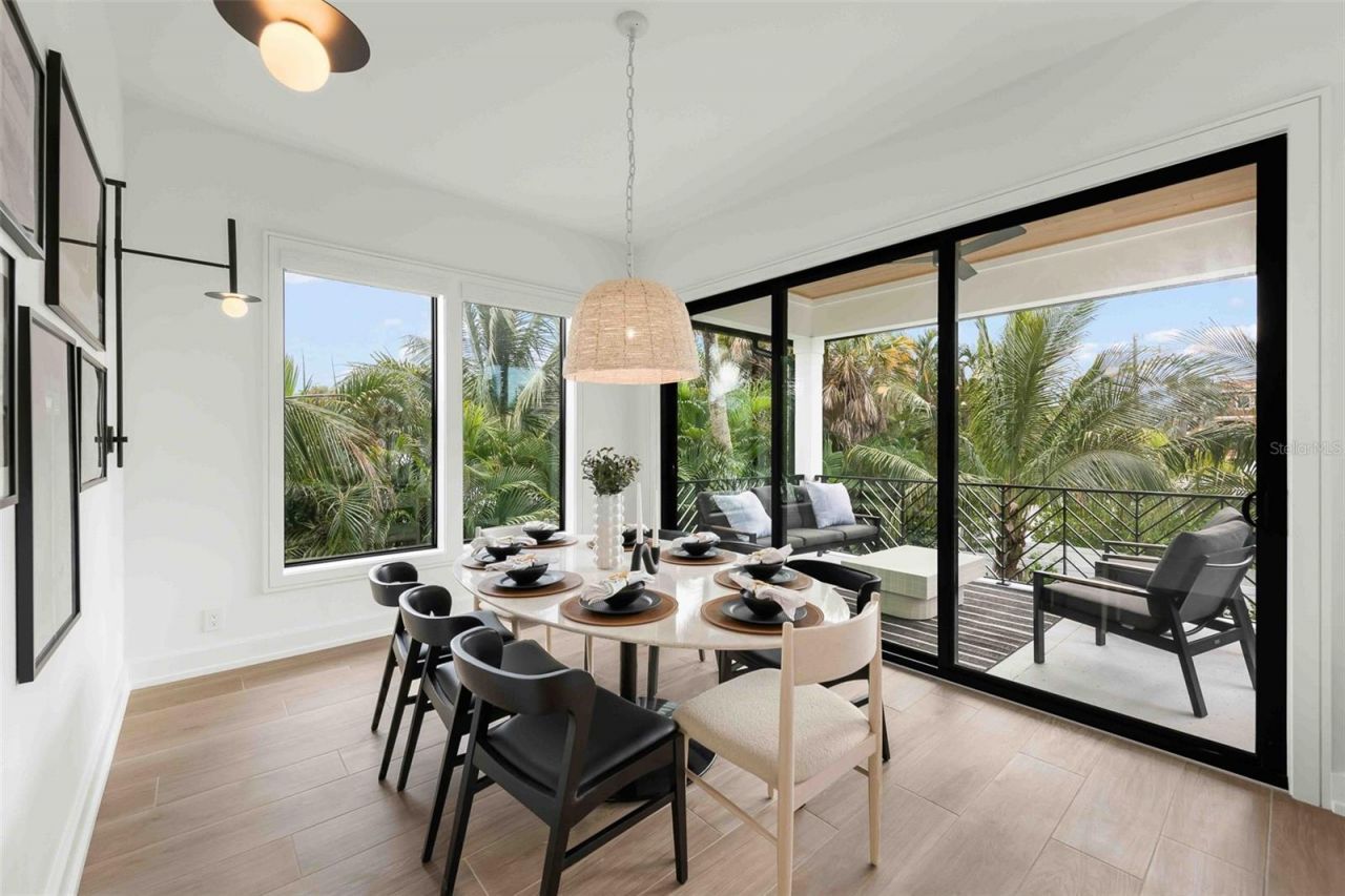 5612 Guava Street, Holmes Beach, FL 34217 Photo